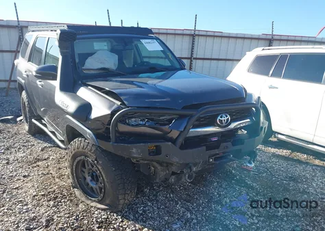 2015 Toyota 4Runner Limited from USA, damaged, VIN JTEBU5JR5F5223729